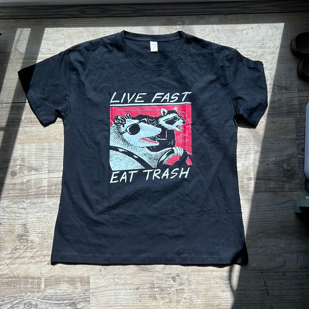 Graphic t shirt